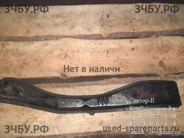 Toyota Vista (V40) Балка передняя продольная