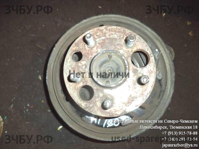 Toyota Carina.E (T190) Ступица задняя
