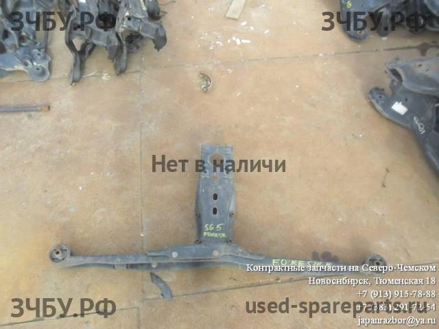 Subaru Forester 2 (S11) Балка задняя поперечная
