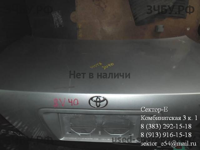 Toyota Vista (V40) Крышка багажника
