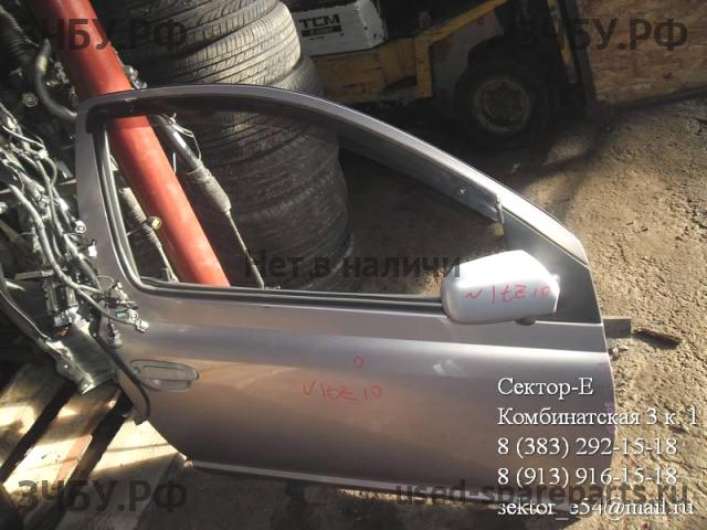 Toyota Vitz 1 Дверь передняя правая