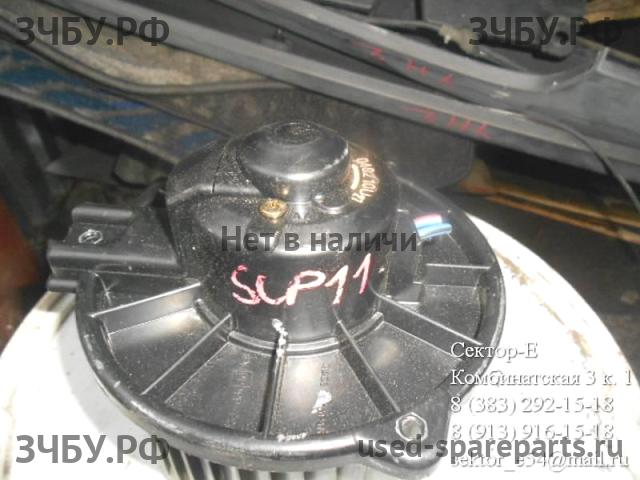Toyota Vitz 1 Моторчик печки