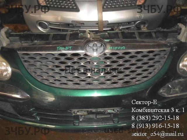 Toyota Duet (M10) Решетка радиатора