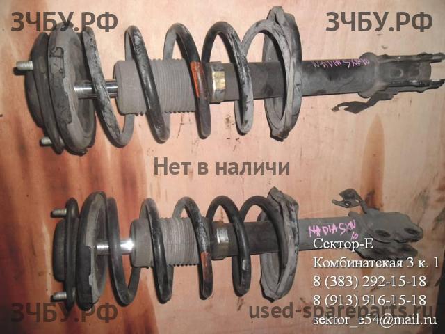 Toyota Nadia Стойка передняя левая (в сборе)
