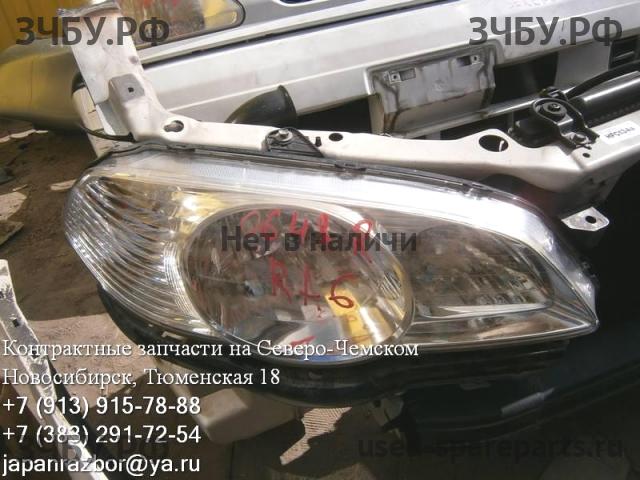 Honda Odyssey 2 Фара правая