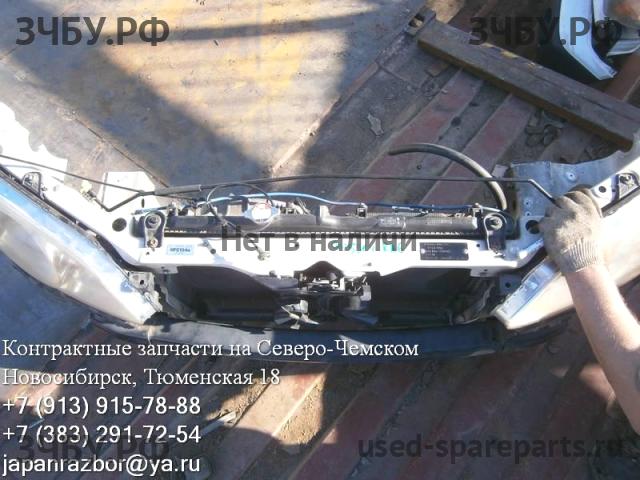 Honda Odyssey 2 Решетка радиатора