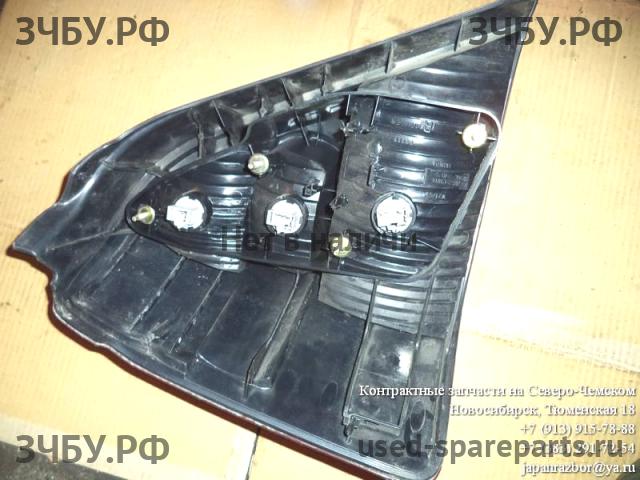 Honda Odyssey 2 Фонарь правый