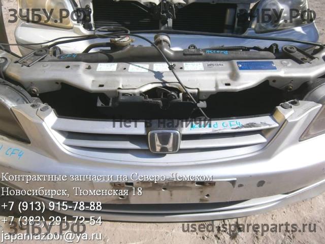 Honda Accord 6 Решетка радиатора