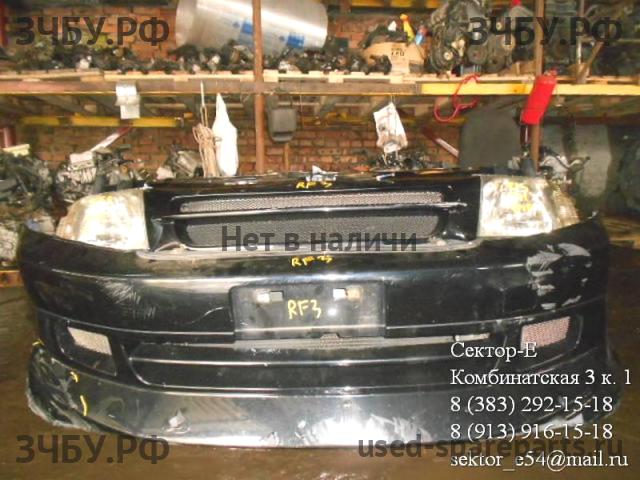 Honda StepWGN 2 Решетка радиатора