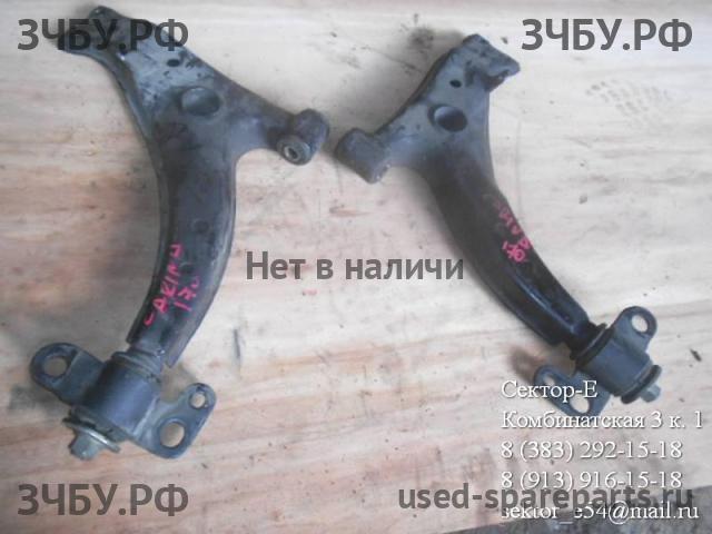 Toyota Carina (T170) Рычаг передний правый