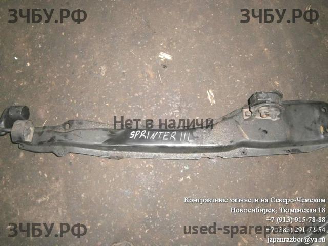 Toyota Sprinter 8 (E110) Балка передняя продольная