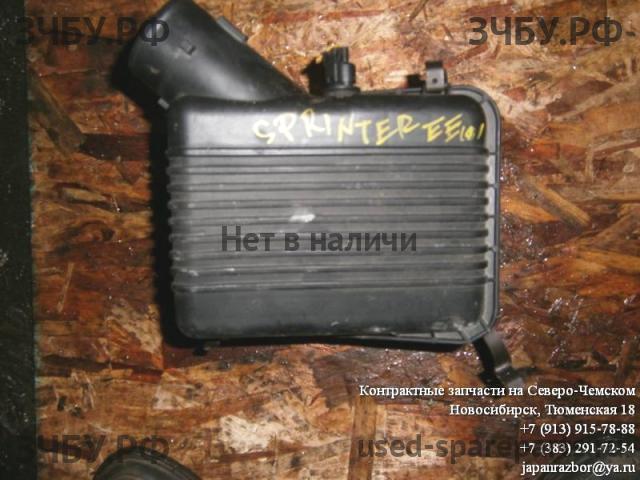 Toyota Sprinter 7 (E100) Корпус воздушного фильтра