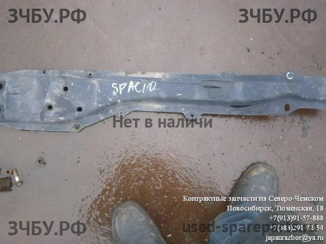 Toyota Corolla Spacio (E11) Балка передняя продольная