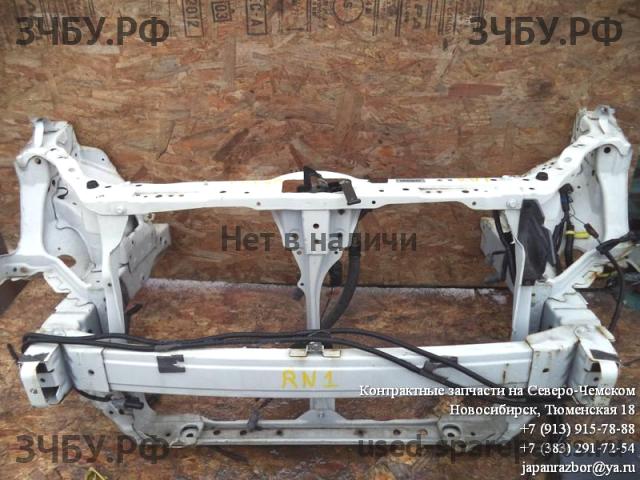 Honda Stream 1 Решетка радиатора