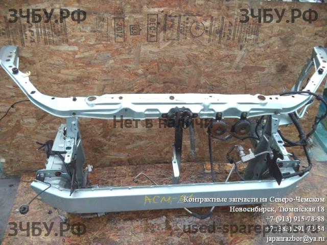 Toyota Ipsum 2 Решетка радиатора