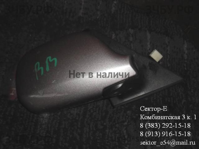 Toyota BB (1) Зеркало правое электрическое