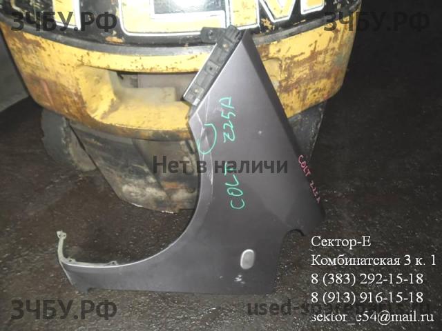 Mitsubishi Colt 6 (Z30) Крыло переднее левое