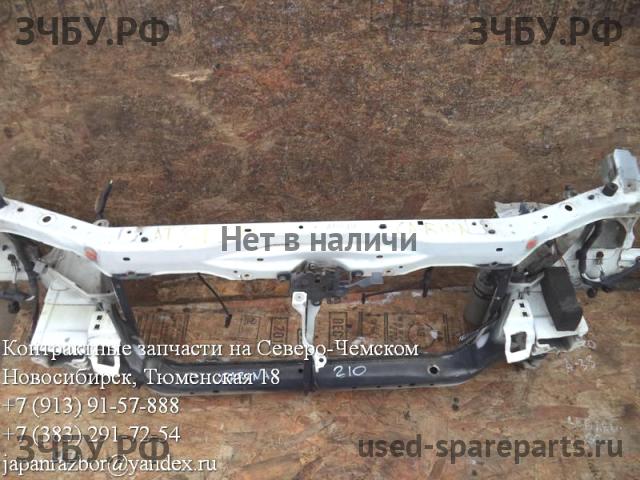 Toyota Carina (T210) Панель передняя (телевизор)