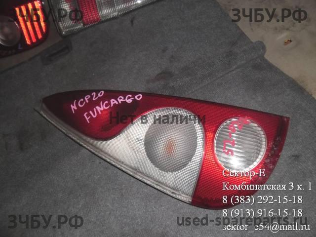 Toyota Funcargo Фонарь левый