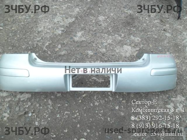Toyota Vitz 1 Бампер задний