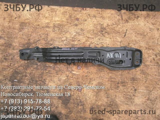 Toyota Corolla Spacio (E11) Балка передняя продольная