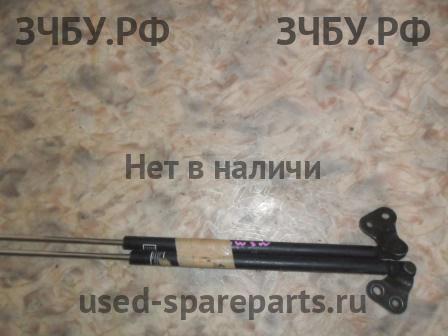 Mazda Demio 1 [DW] Амортизатор крышки багажника