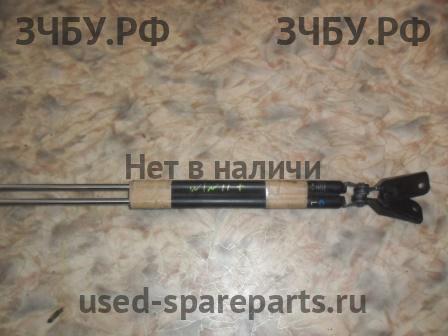 Nissan Wingroad 2 (Y11) Амортизатор крышки багажника