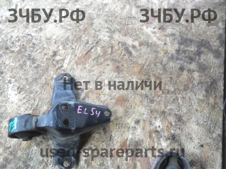 Toyota Cynos (L52/L54) Опора двигателя