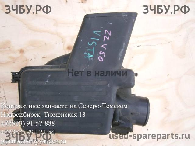 Toyota Vista/Vista Ardeo (V50) Корпус воздушного фильтра