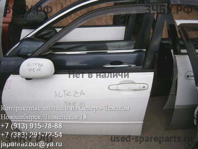 Toyota Altezza Дверь передняя левая