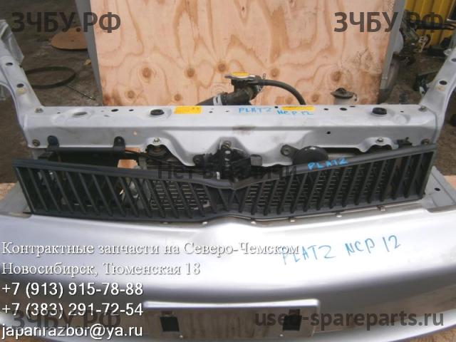 Toyota Platz Решетка радиатора