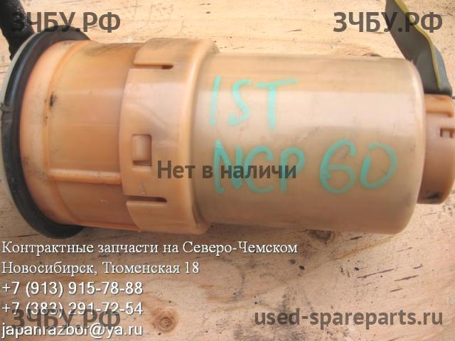 Toyota Ist 1 Насос топливный электрический