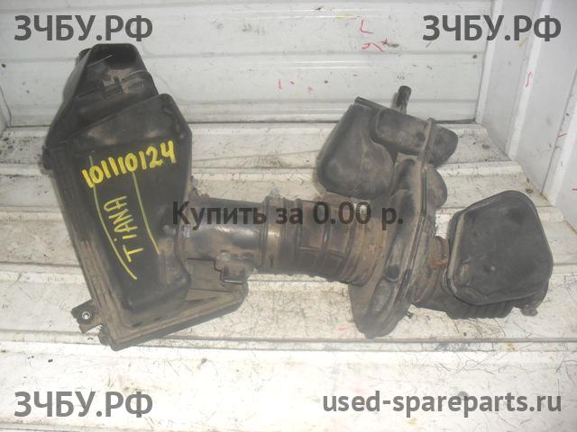 Nissan Teana 1 (J31) Крышка воздушного фильтра