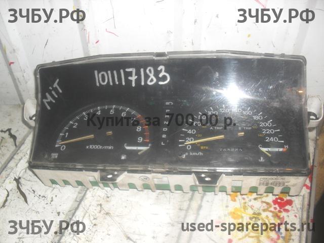 Mitsubishi Galant 6 (E3) Панель приборов
