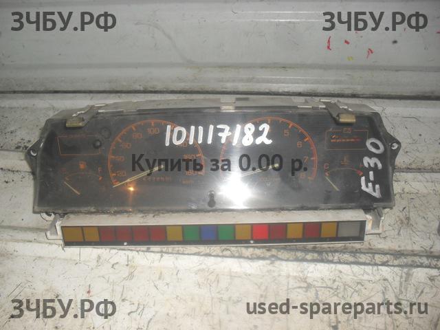Mitsubishi Galant 6 (E3) Панель приборов