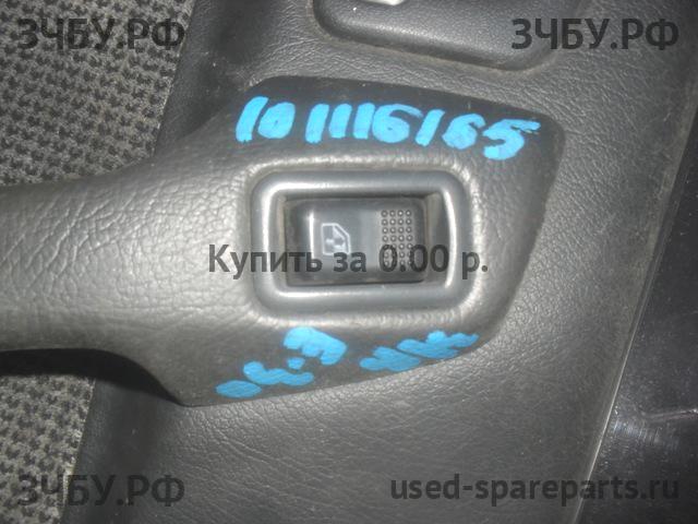 Mitsubishi Galant 6 (E3) Кнопка стеклоподъемника задняя правая