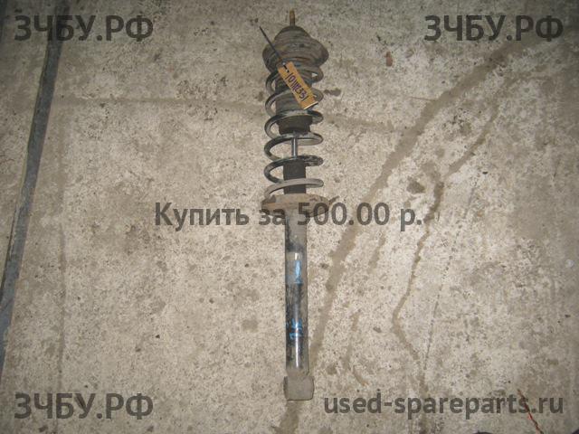 Volkswagen Golf 2 Стойка задняя левая (в сборе)