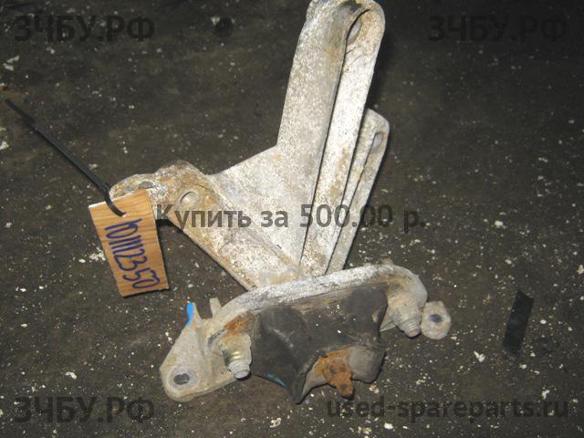 Renault Logan 1 Опора двигателя