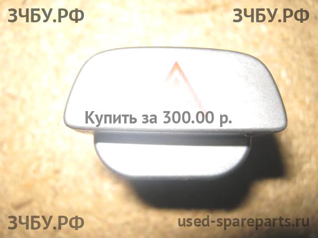 Ford Focus 2 (рестайлинг) Кнопка аварийной сигнализации