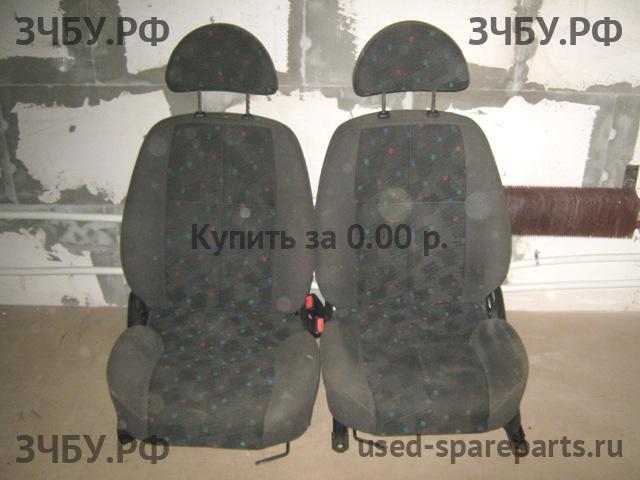 Hyundai Accent 1 Сиденья (комплект)