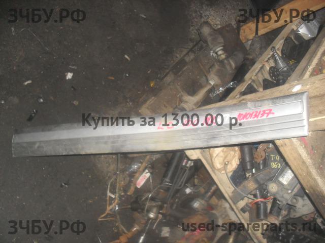 Toyota Land Cruiser 100 Молдинг двери передней правой