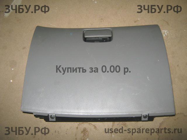 Subaru Forester 2 (S11) Бардачок