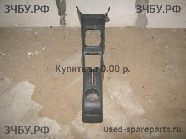 Toyota RAV 4 (1) Консоль между сиденьями (Подлокотник)