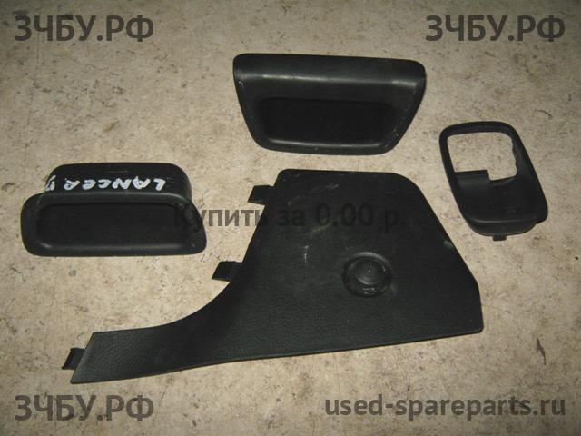 Mitsubishi Lancer 10 [CX/CY] Пластик салона