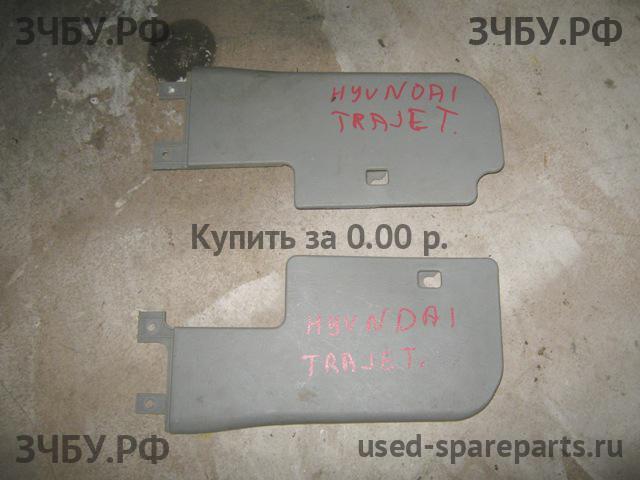 Hyundai Trajet Пластик салона