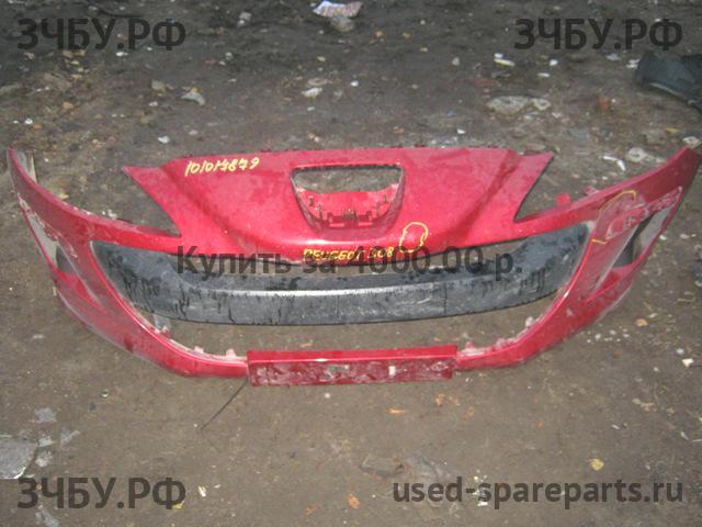 Peugeot 308 Бампер передний