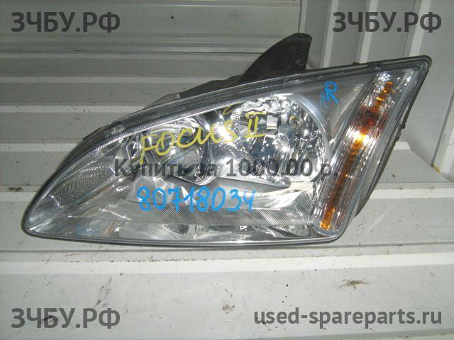 Ford Focus 2 Фара правая