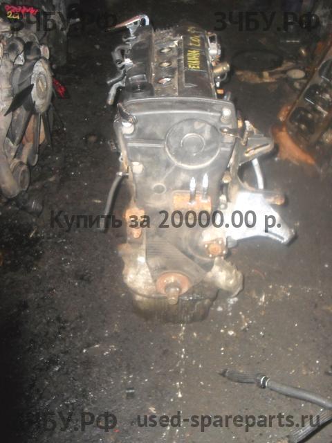 Hyundai Elantra 1 Блок двигателя (блок ДВС)