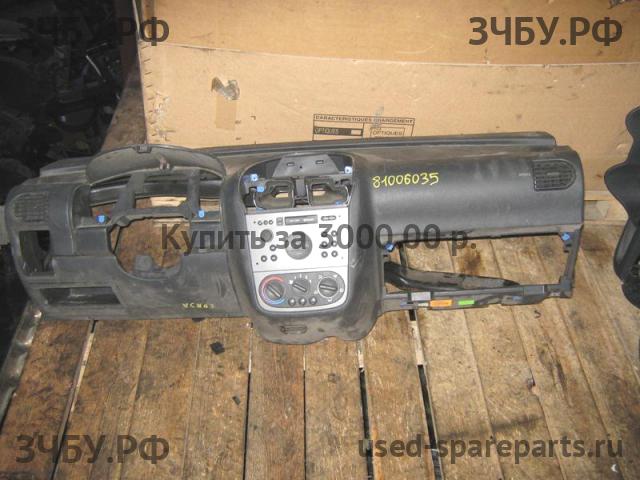 Opel Corsa C Торпедо