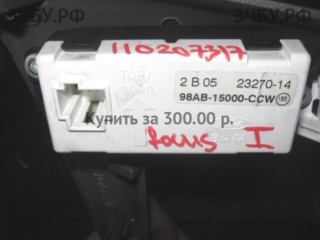 Ford Focus 1 Часы